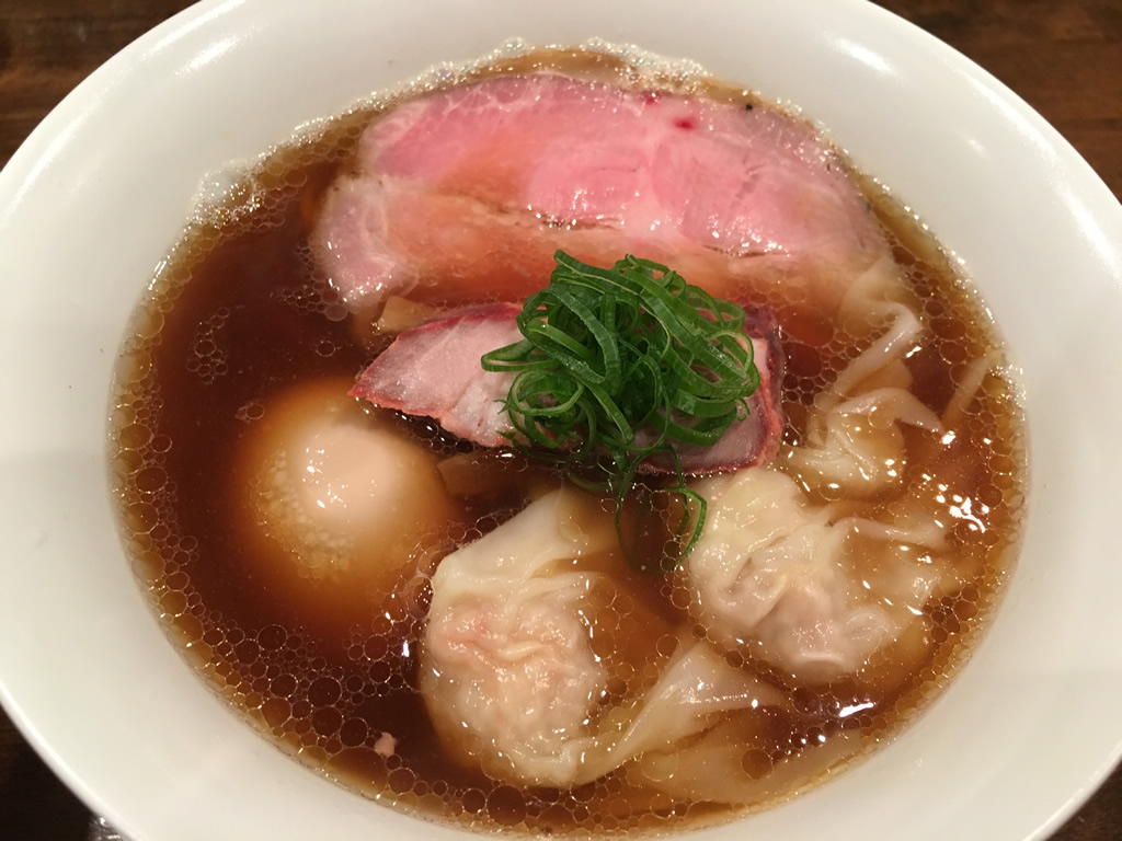 特製醤油拉麺 鳴龍(NAKIRYU)
