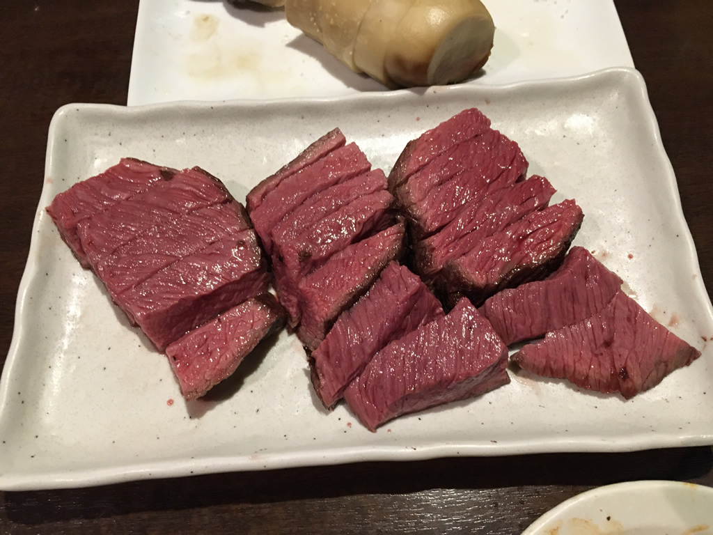 牛肉 - 肉山