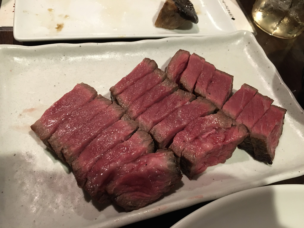 牛肉 - 肉山