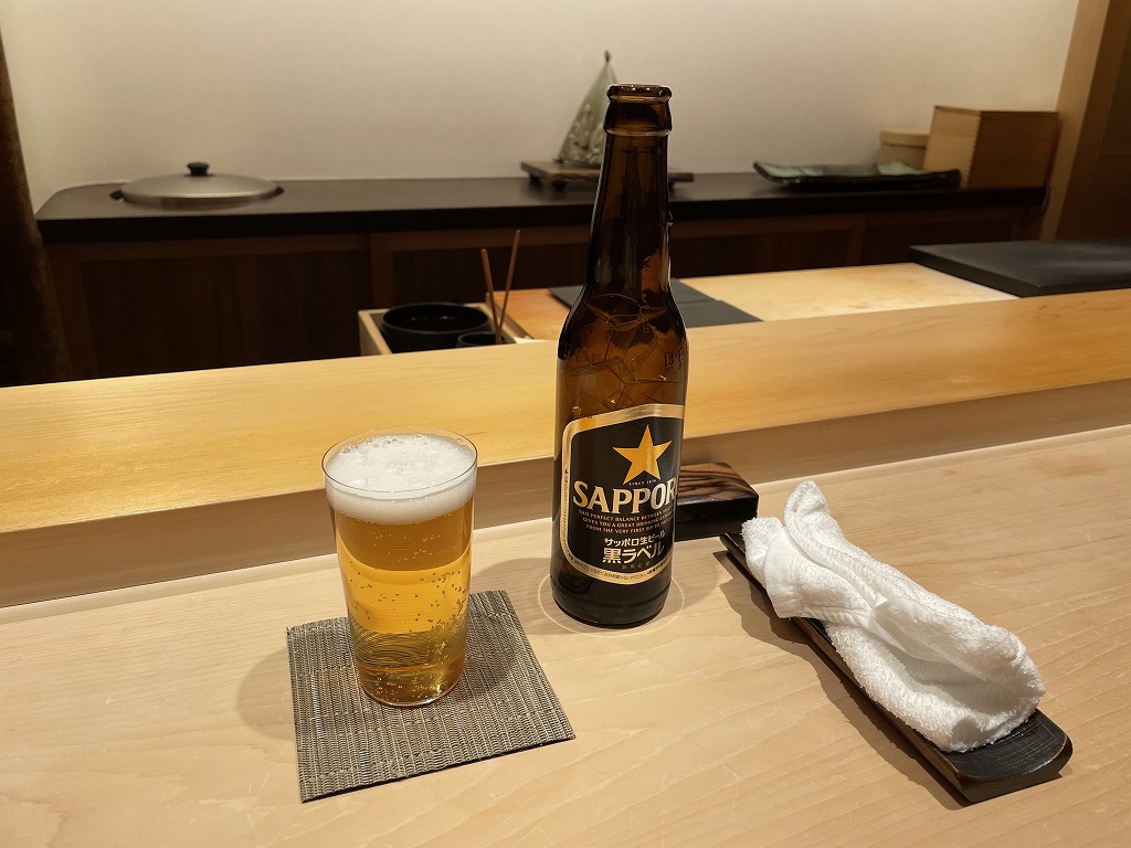 瓶ビール(小瓶)(サッポロ黒ラベル) - 鮨 はしもと