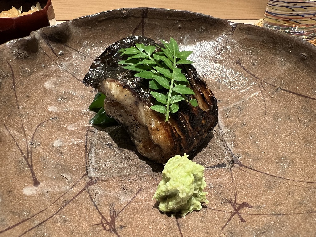 うなぎの白焼き(博多湾の天然物) - 鮨 くろ﨑