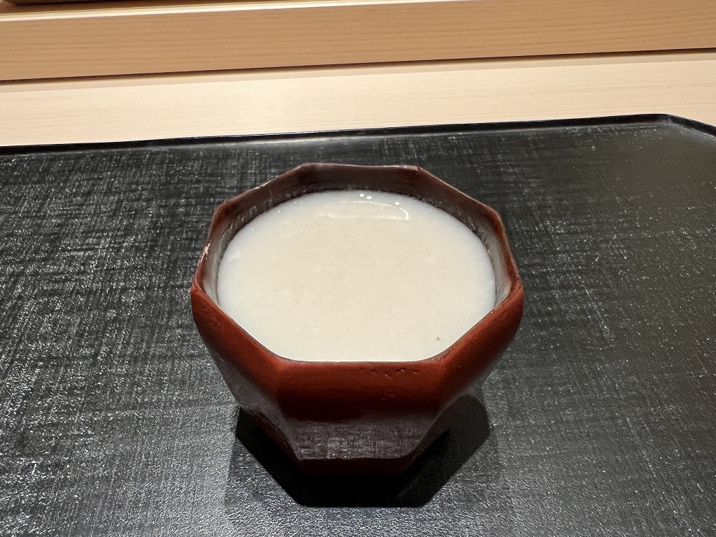 タラの白子のすり流し - 鮨 くろ﨑