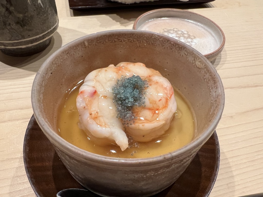 牡丹海老の茶碗蒸し(卵のせ) - 鮨 くろ﨑