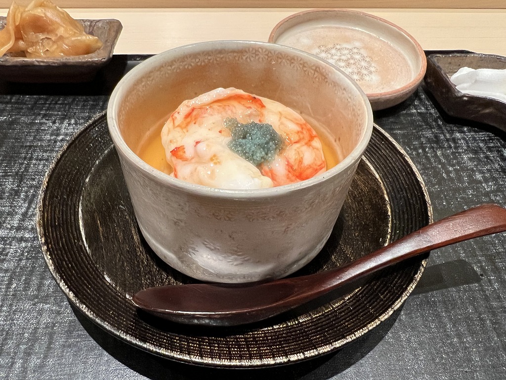 牡丹海老の茶碗蒸し(卵のせ)(北海道 噴火湾) - 鮨 くろ﨑
