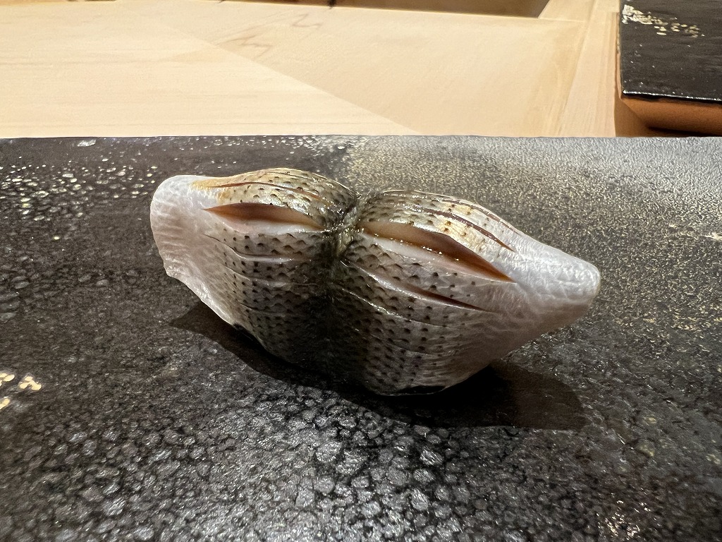 コハダ - 鮨 くろ﨑