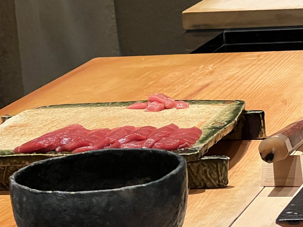 中トロの切ったネタ - 鮨 くろ﨑