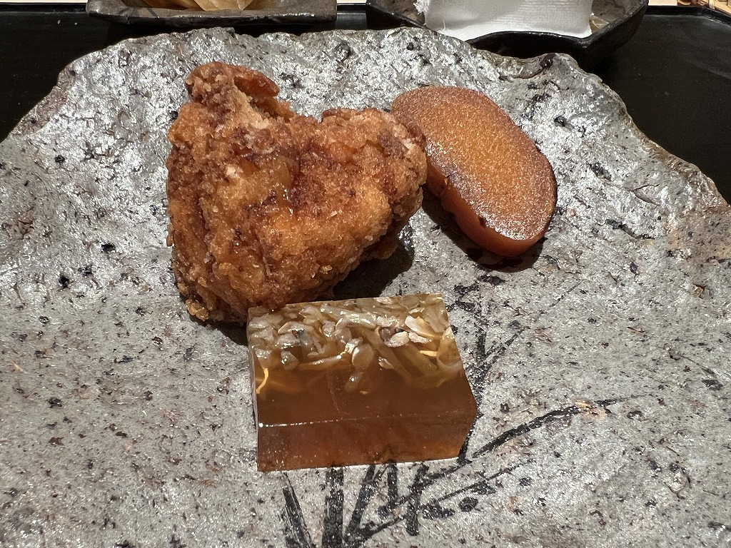 トラフグの唐揚げ、トラフグの煮凝り、カラスミ - 鮨 くろ﨑