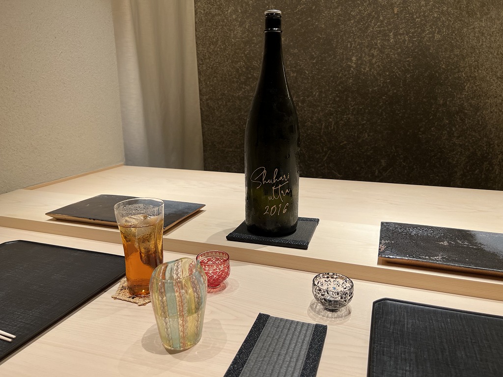 日本酒(澤屋まつもと 守破離 Ultra 2016 エッジング) - 鮨 くろ﨑